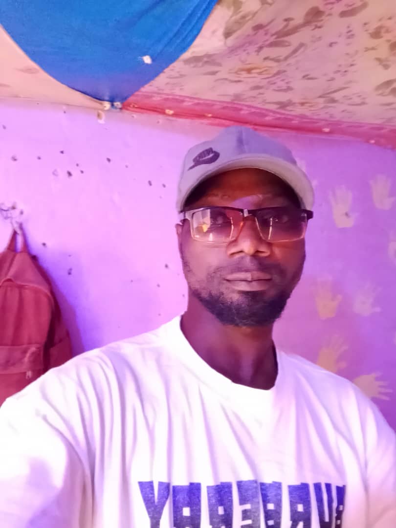 Abass  Aheson